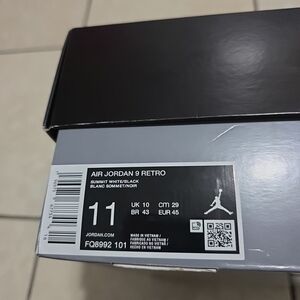 Air Jordan 9 Retro Sneakers